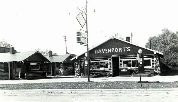 Kalkaska D-X Gas Station Davenports (newer photo)